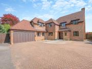 5 bedroom detached house for sale in Ridgy Field Close,...