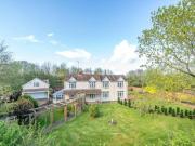 5 Bedroom Detached House For Sale In Roughmoor, Taunton