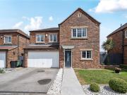 5 bedroom detached house for sale in Sherwood Way,...