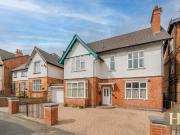 5 bedroom detached house for sale in Stanmore Road,...