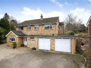 5 bedroom detached house for sale in Stockers Avenue,...