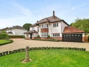 5 Bedroom Detached House For Sale In Sutton, Surrey