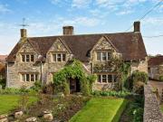 5 Bedroom Detached House For Sale In Taunton