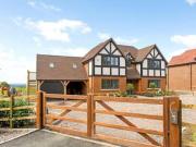 5 Bedroom Detached House For Sale In Thatcham, Berkshire