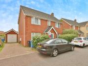 5 bedroom detached house for sale in Tizzick Close,...