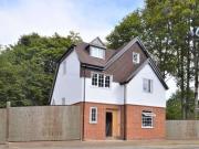 5 bedroom detached house for sale in Tower Road Hindhead...