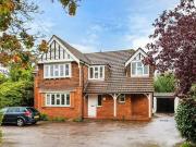 5 bedroom detached house for sale in Victoria Road...