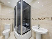 5 bedroom detached house for sale in Warrington Road,...