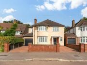 5 Bedroom Detached House For Sale In Watford, Hertfordshire