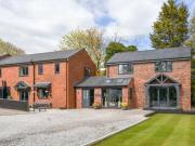 5 Bedroom Detached House For Sale In Westhoughton, Bolton