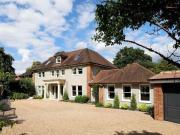 5 Bedroom Detached House For Sale In Wimbledon, London