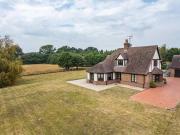 5 bedroom detached house for sale in Winchester Road...