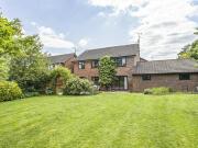 5 Bedroom Detached House For Sale In Wokingham