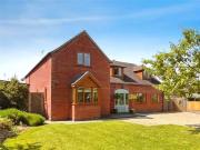 5 bedroom Detached House for sale, Offas Close,...