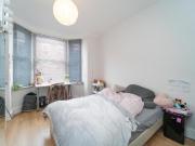 5 bedroom Detached house To Let