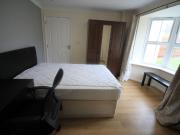 5 bedroom detached house to rent