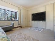 5 bedroom detached house to rent