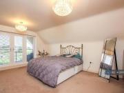 5 bedroom detached house to rent