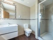 5 bedroom detached house to rent