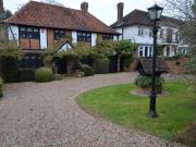 5 bedroom detached house to rent