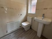 5 bedroom detached house to rent