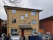 5 bedroom detached house to rent