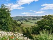 5 bedroom detached house to rent