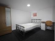 5 bedroom detached house to rent