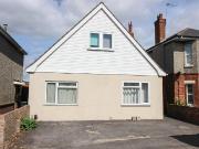 5 bedroom detached house to rent