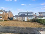 5 bedroom detached house to rent