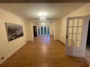 5 bedroom detached house to rent