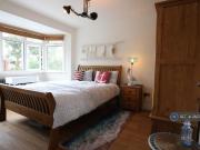 5 bedroom detached house to rent