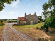 5 bedroom detached house to rent