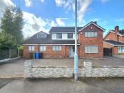 5 bedroom detached house to rent