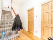 5 Bedroom Detached House to Rent