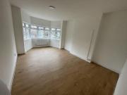 5 bedroom detached house to rent