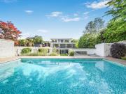 5 bedroom detached house to rent