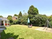 5 bedroom detached house to rent