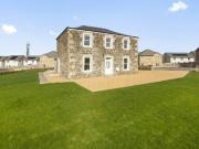 5 bedroom detached villa for sale in 12 Amos Crescent,...