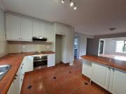 5 Bedroom duplex townhouse freehold rented in Dreyersdal...