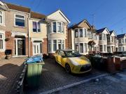 5 Bedroom End Of Terrace House