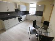 6 Bedroom End Of Terrace House