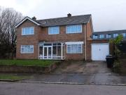 5 Bedroom End Of Terrace House