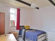 5 bedroom end of terrace house for rent in Ladysmith...