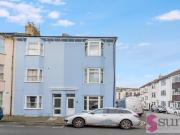 5 bedroom end of terrace house for rent in St Martins...