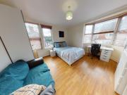 5 bedroom end of terrace house for rent in Wilberforce...