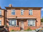 5 bedroom end of terrace house for sale