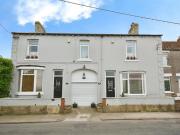 5 bedroom end of terrace house for sale