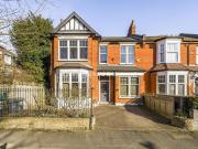 5 bedroom end of terrace house for sale