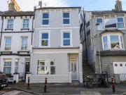 5 bedroom end of terrace house for sale